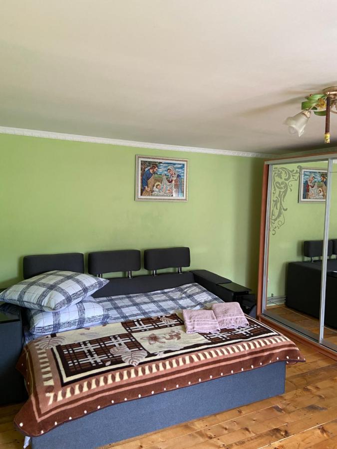 Біля Саду Volovets Buitenkant foto